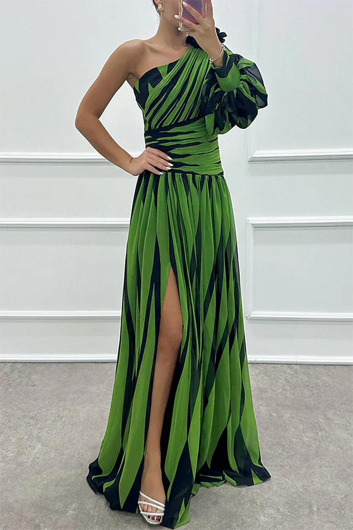 Camille | Elegant Striped Maxi Dress with One Shoulder