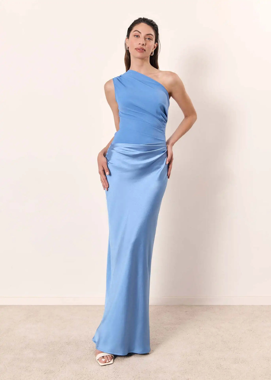 Leonora | Maxi Dress with a Guilt in Satin